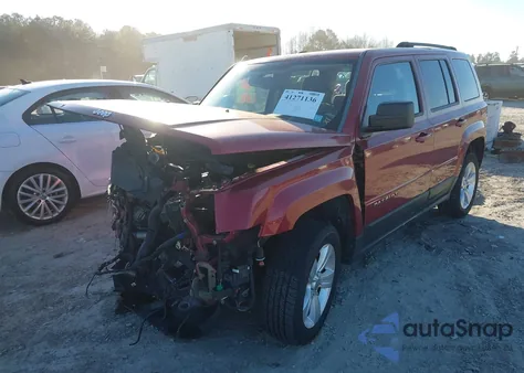 2013 Jeep Patriot Latitude из США, поврежденный, VIN 1C4NJPFA5DD102131